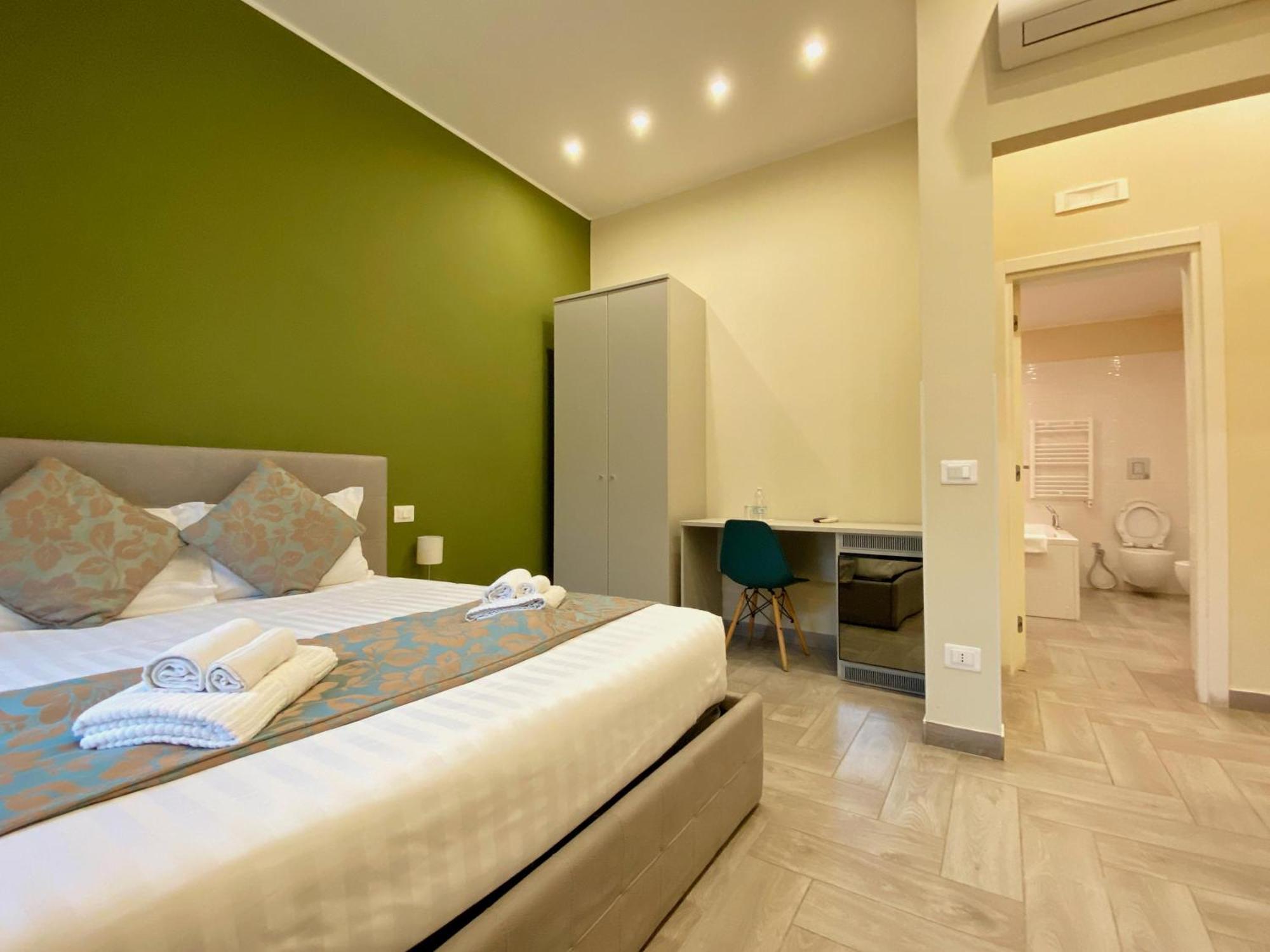 Bed and Breakfast Main - Municipio Napoli Esterno foto