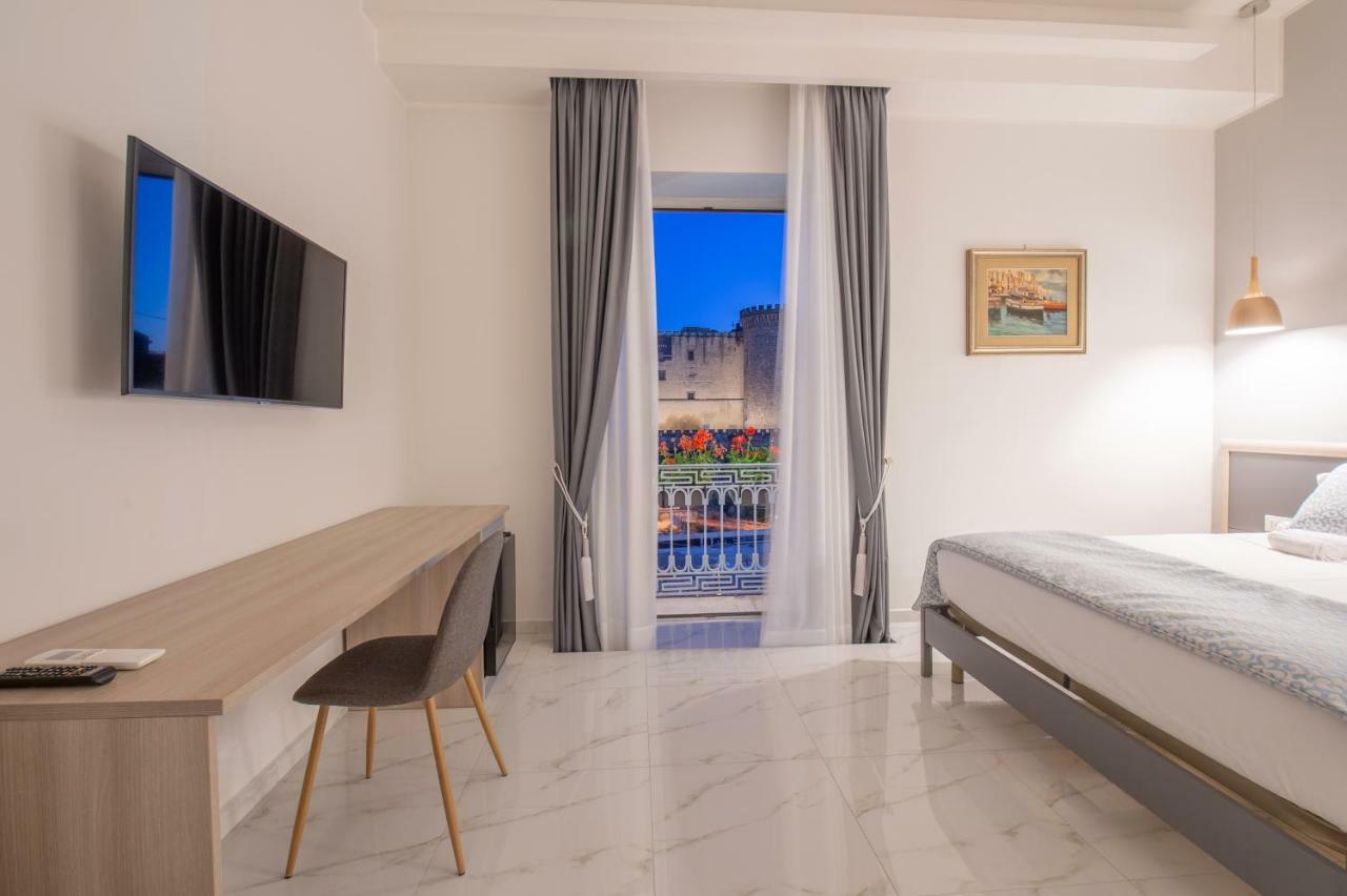 Bed and Breakfast Main - Municipio Napoli Esterno foto