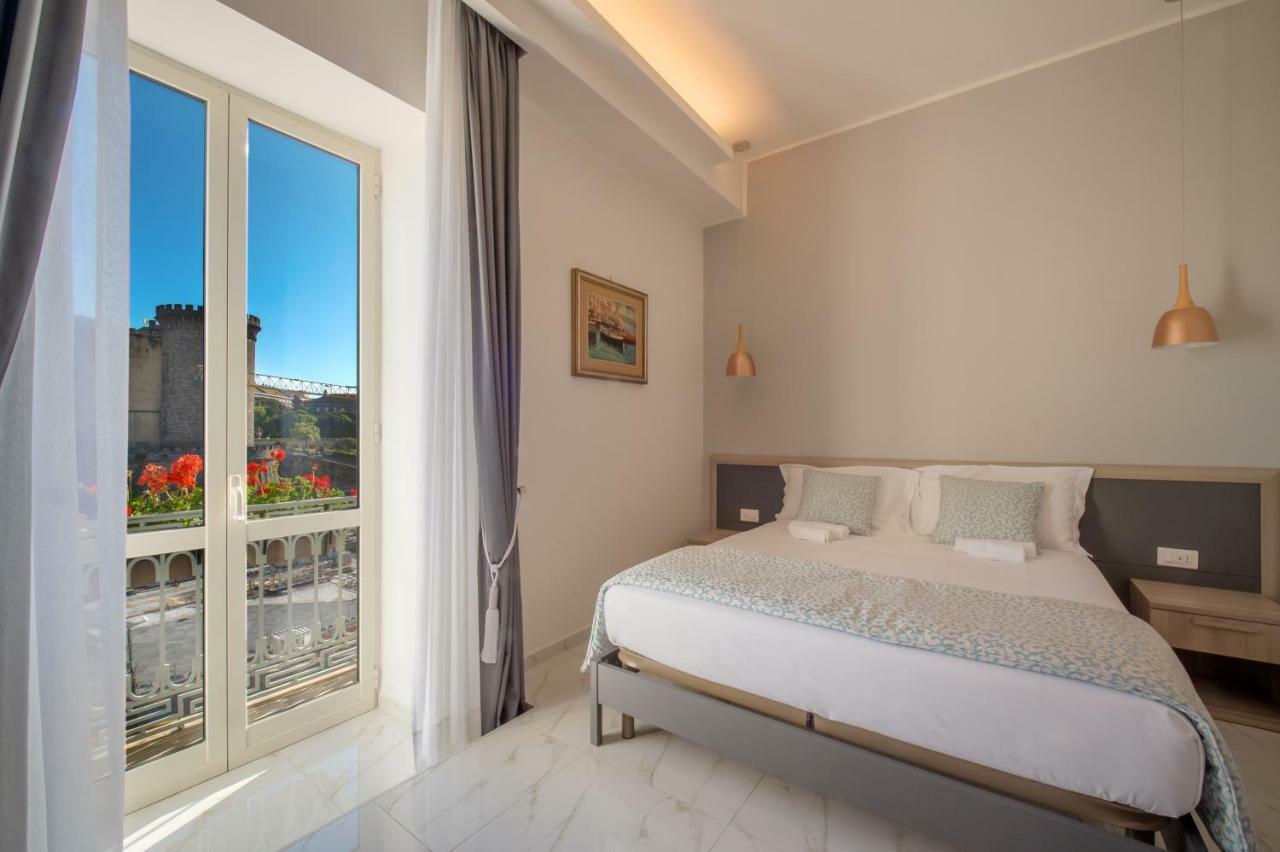 Bed and Breakfast Main - Municipio Napoli Esterno foto